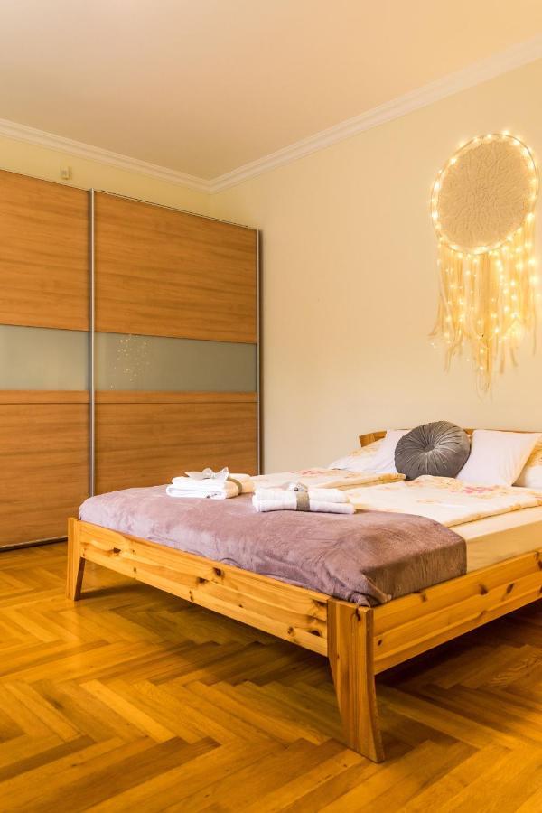 Mikes Vendeghaz Hotel Balatonfüred Екстериор снимка
