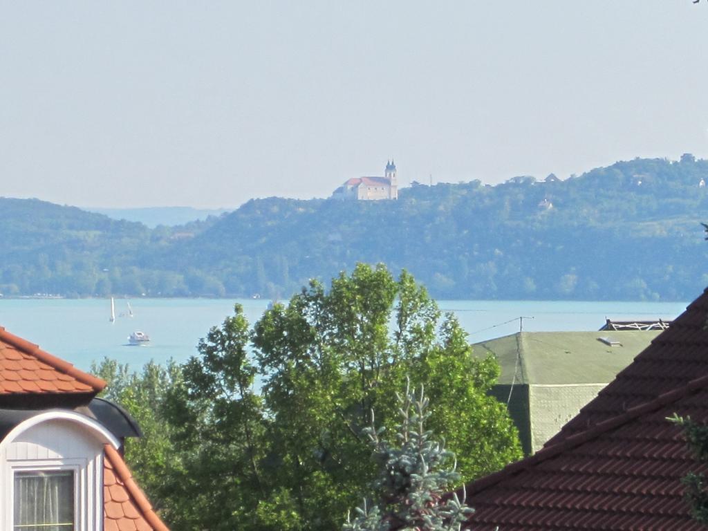 Mikes Vendeghaz Hotel Balatonfüred Екстериор снимка